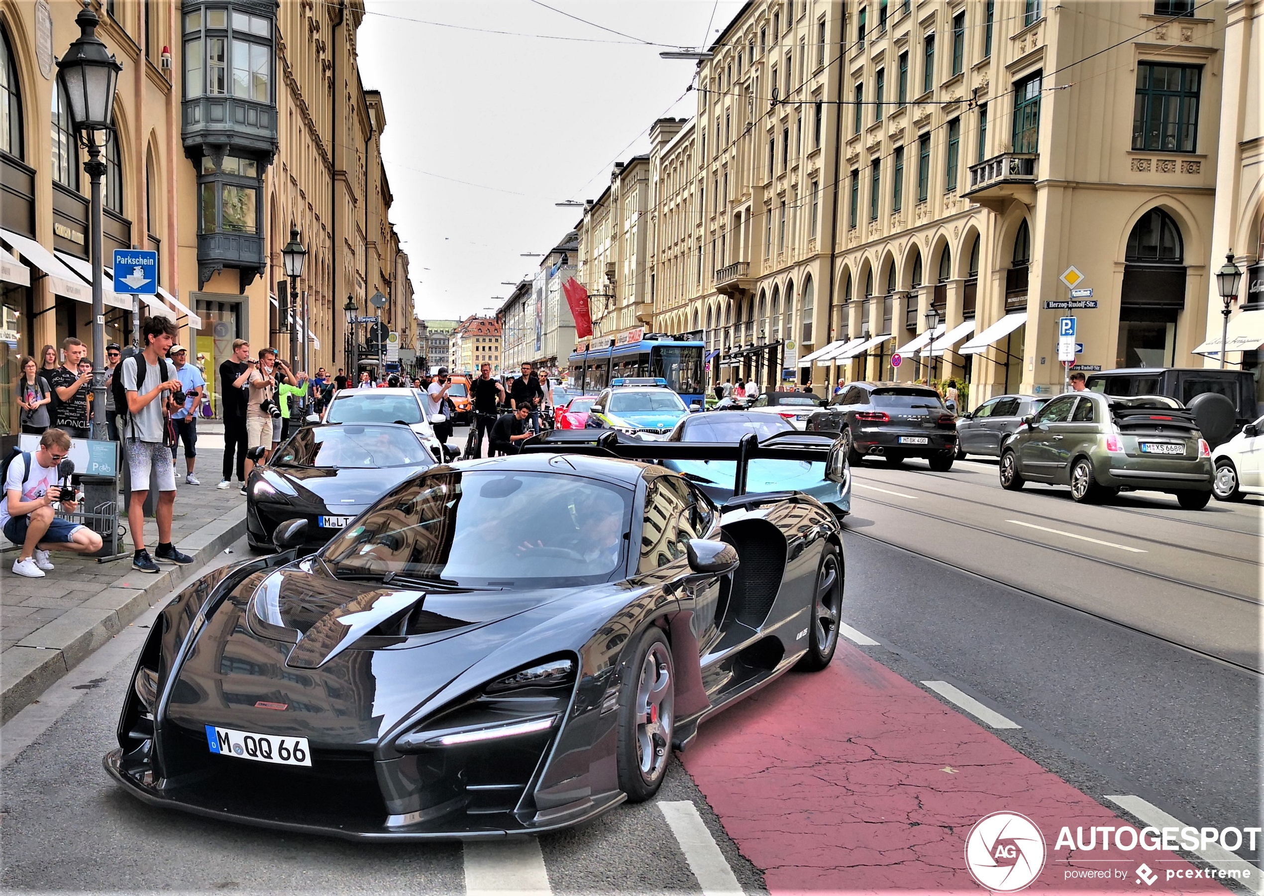 McLaren Senna LM 25