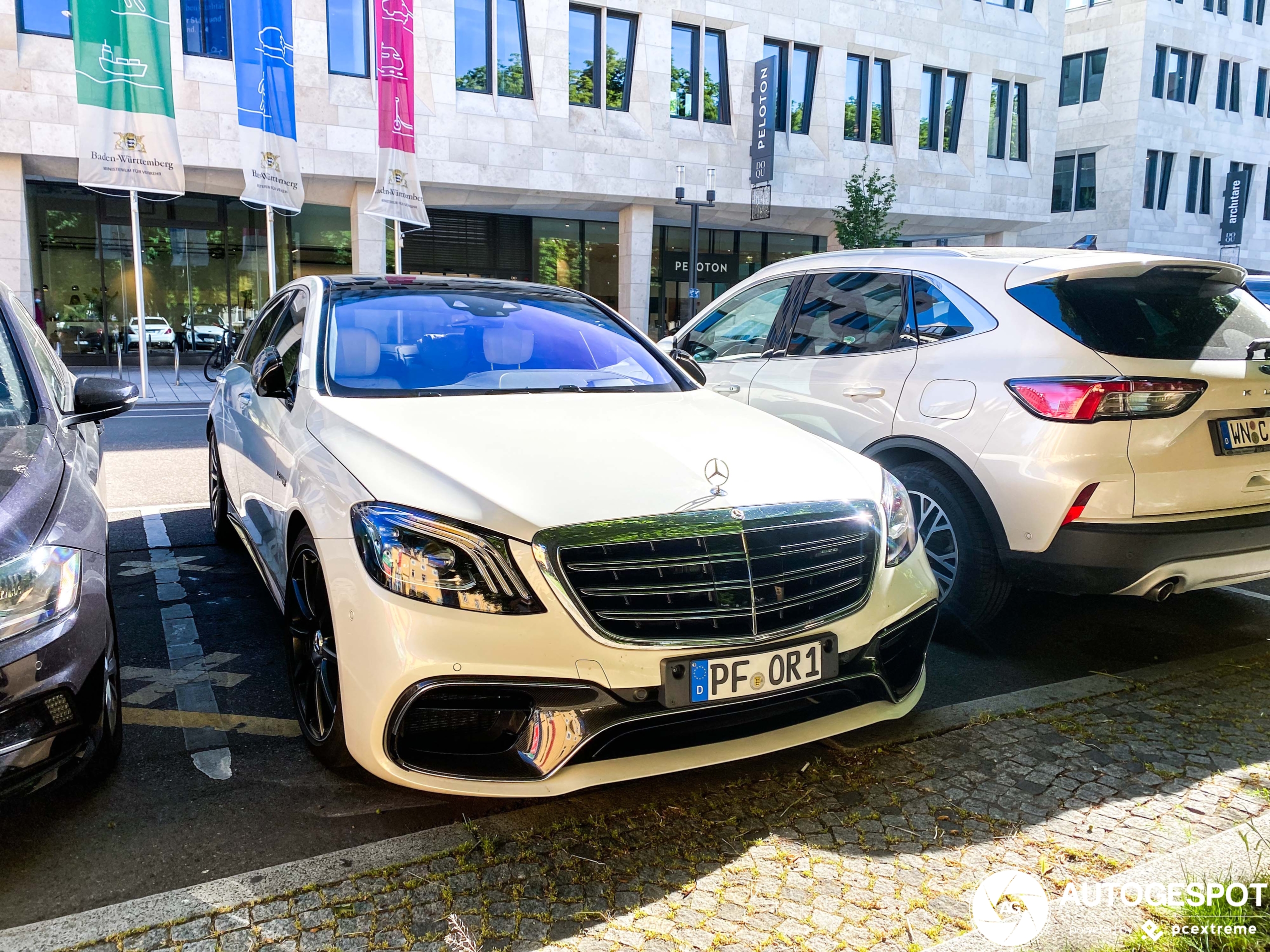 Mercedes-AMG S 63 V222 2017