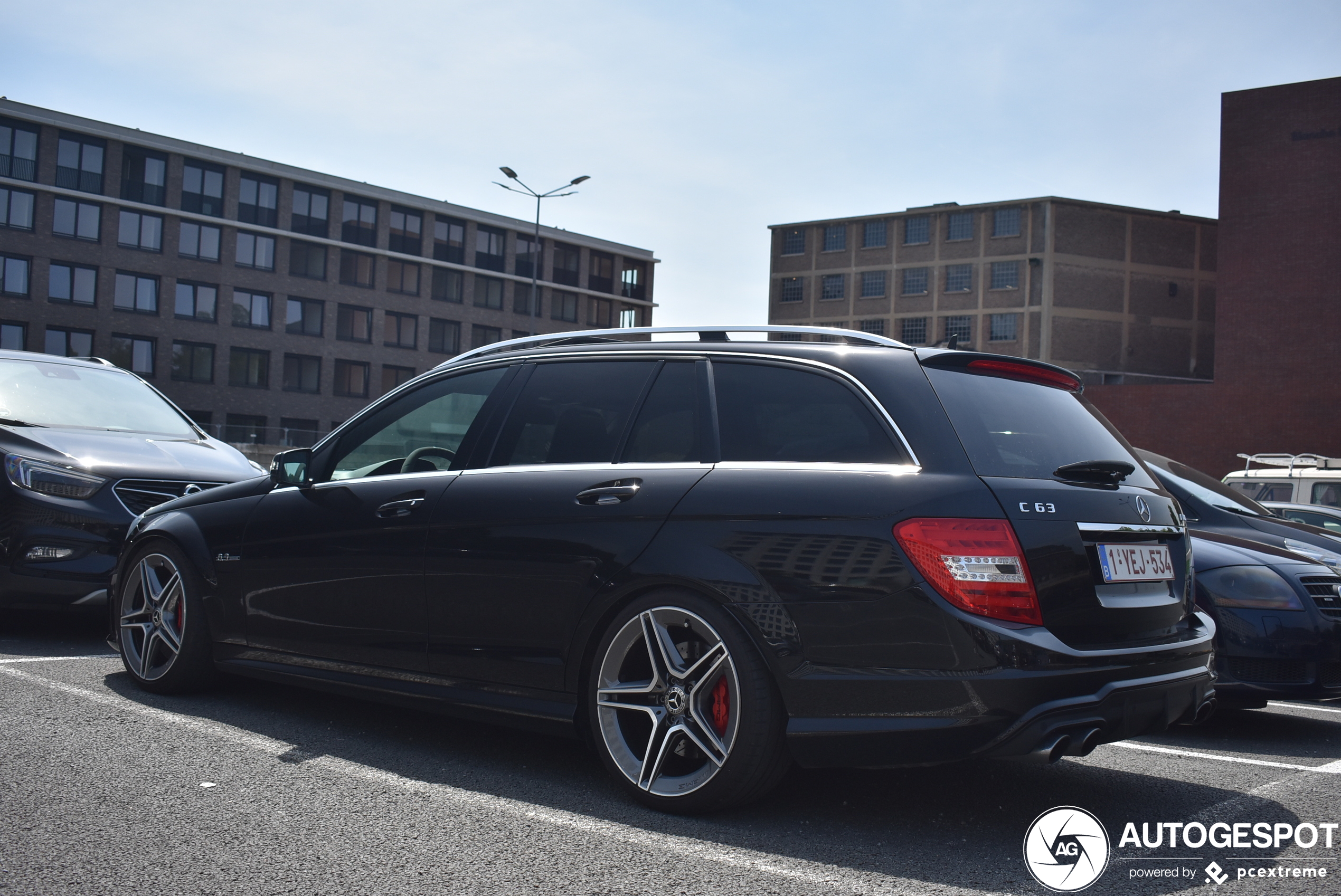 Mercedes-Benz C 63 AMG Estate 2012