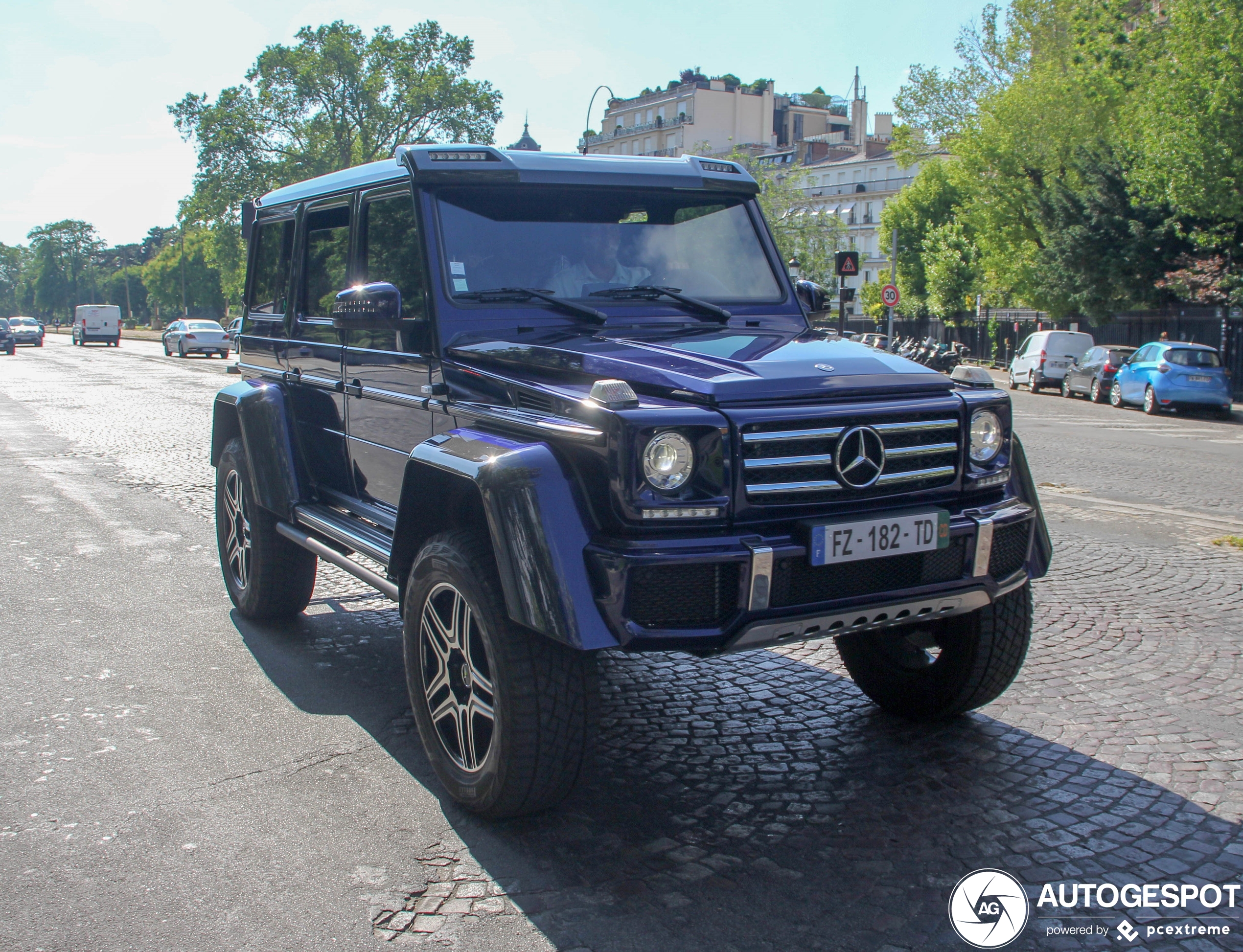 Mercedes-Benz G 500 4X4²