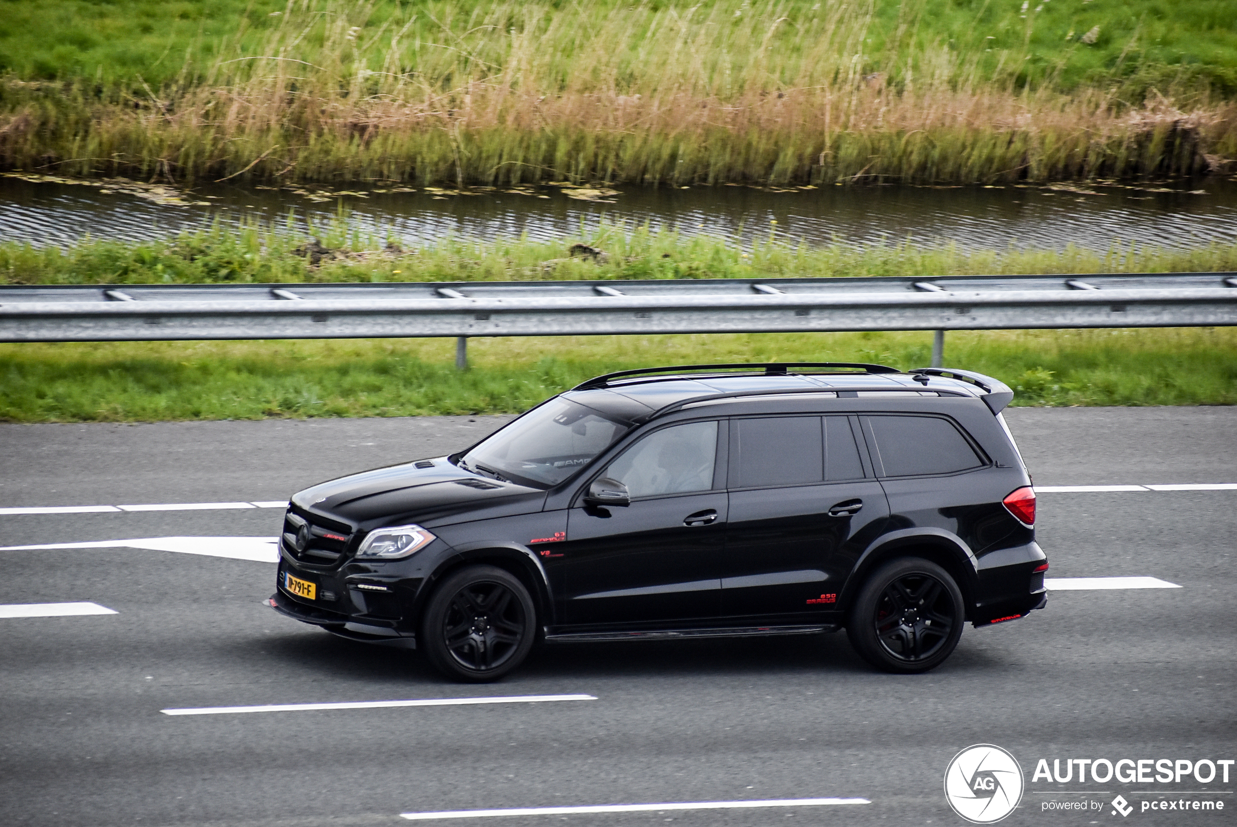 Mercedes-Benz GL 63 AMG X166