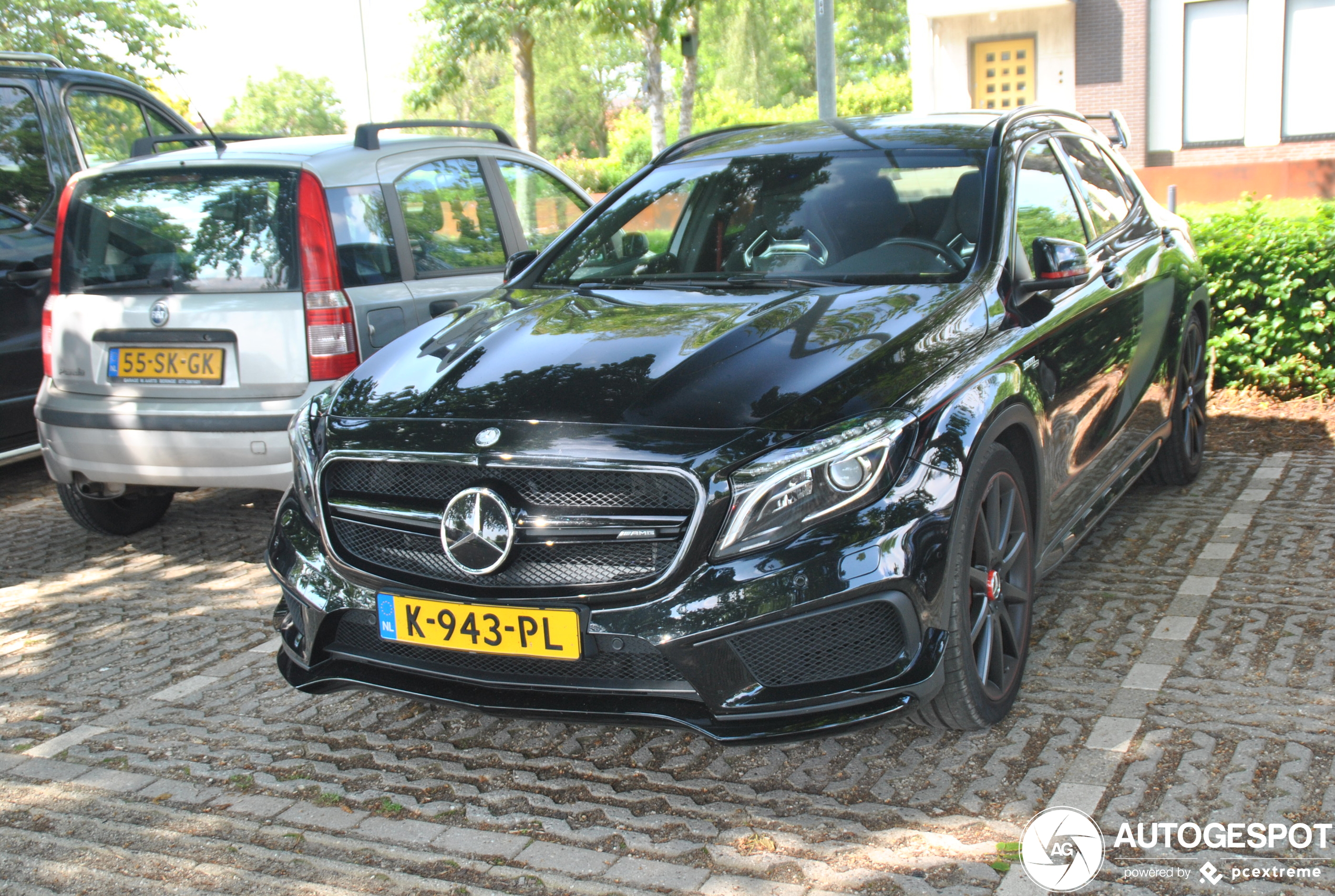 Mercedes-Benz GLA 45 AMG X156