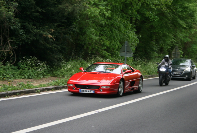 Ferrari F355 GTS