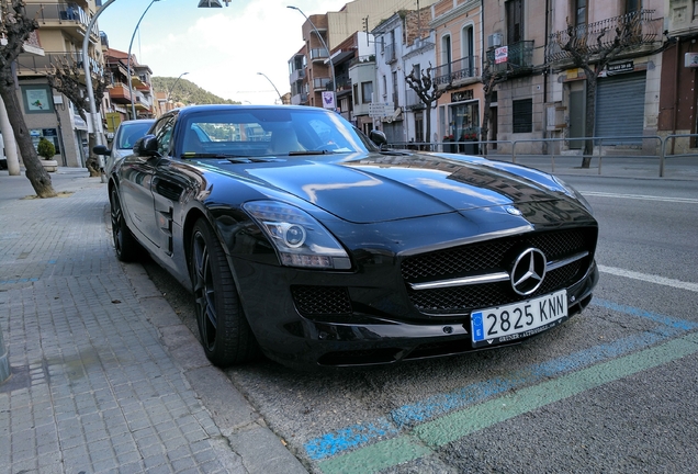 Mercedes-Benz SLS AMG