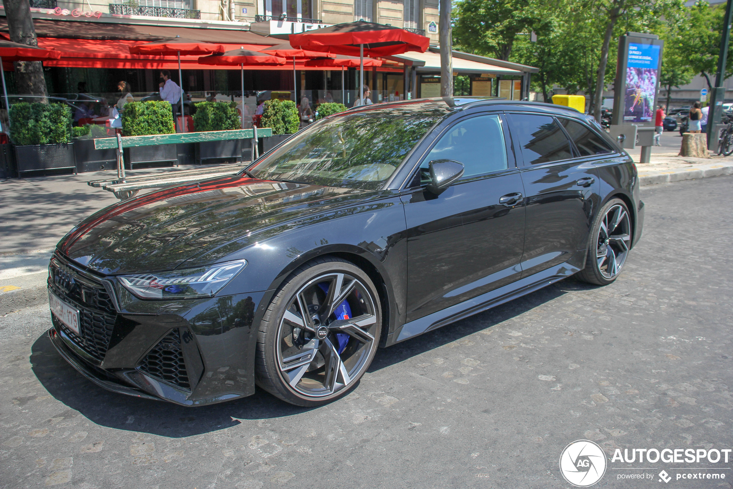 Audi RS6 Avant C8