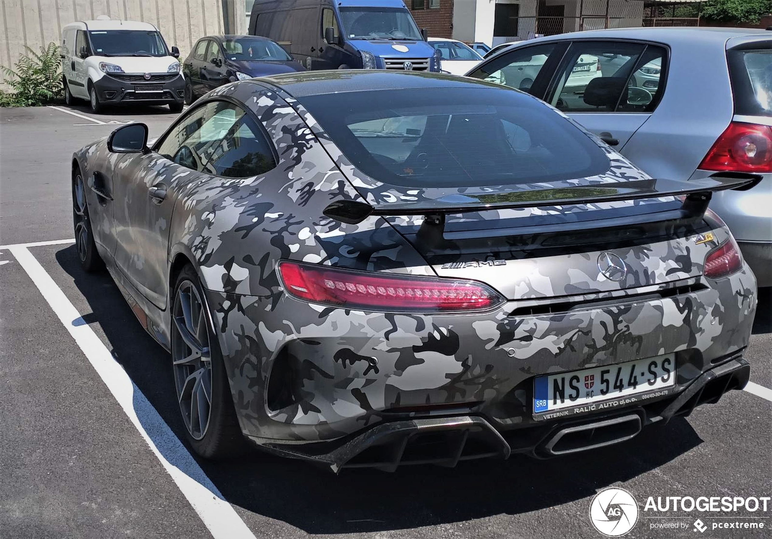 Mercedes-AMG GT R C190