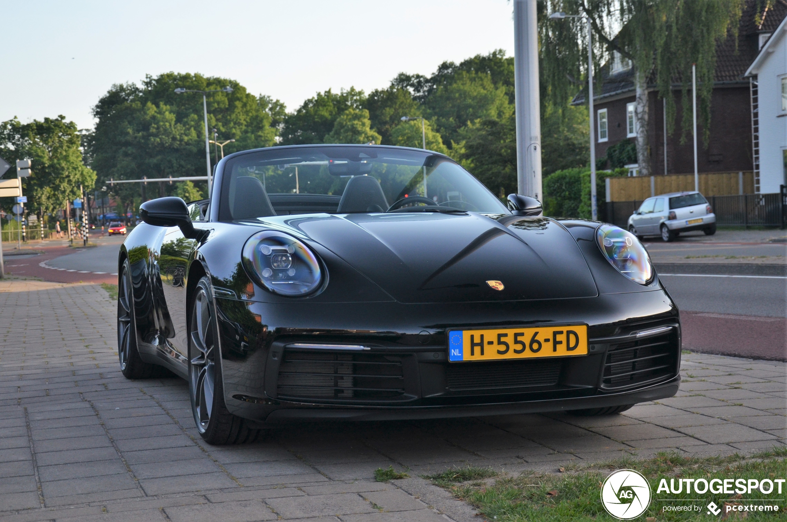 Porsche 992 Carrera 4S Cabriolet