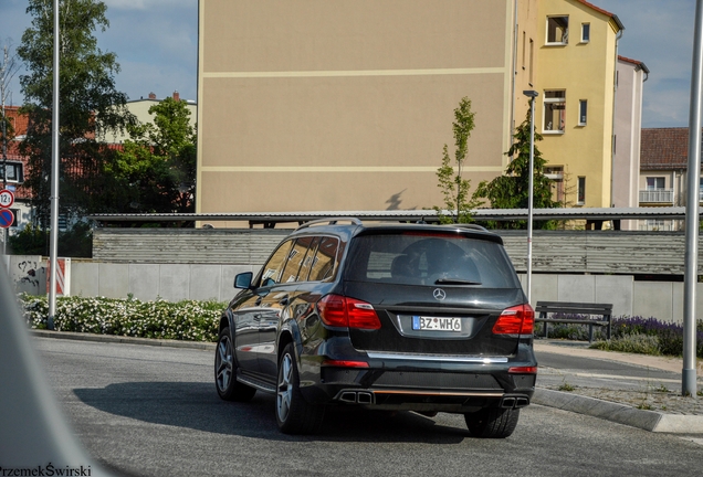 Mercedes-Benz GL 63 AMG X166