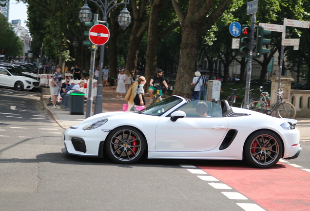 Porsche 718 Spyder