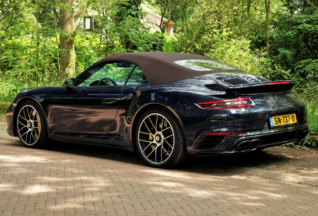 Porsche 991 Turbo S Cabriolet MkII