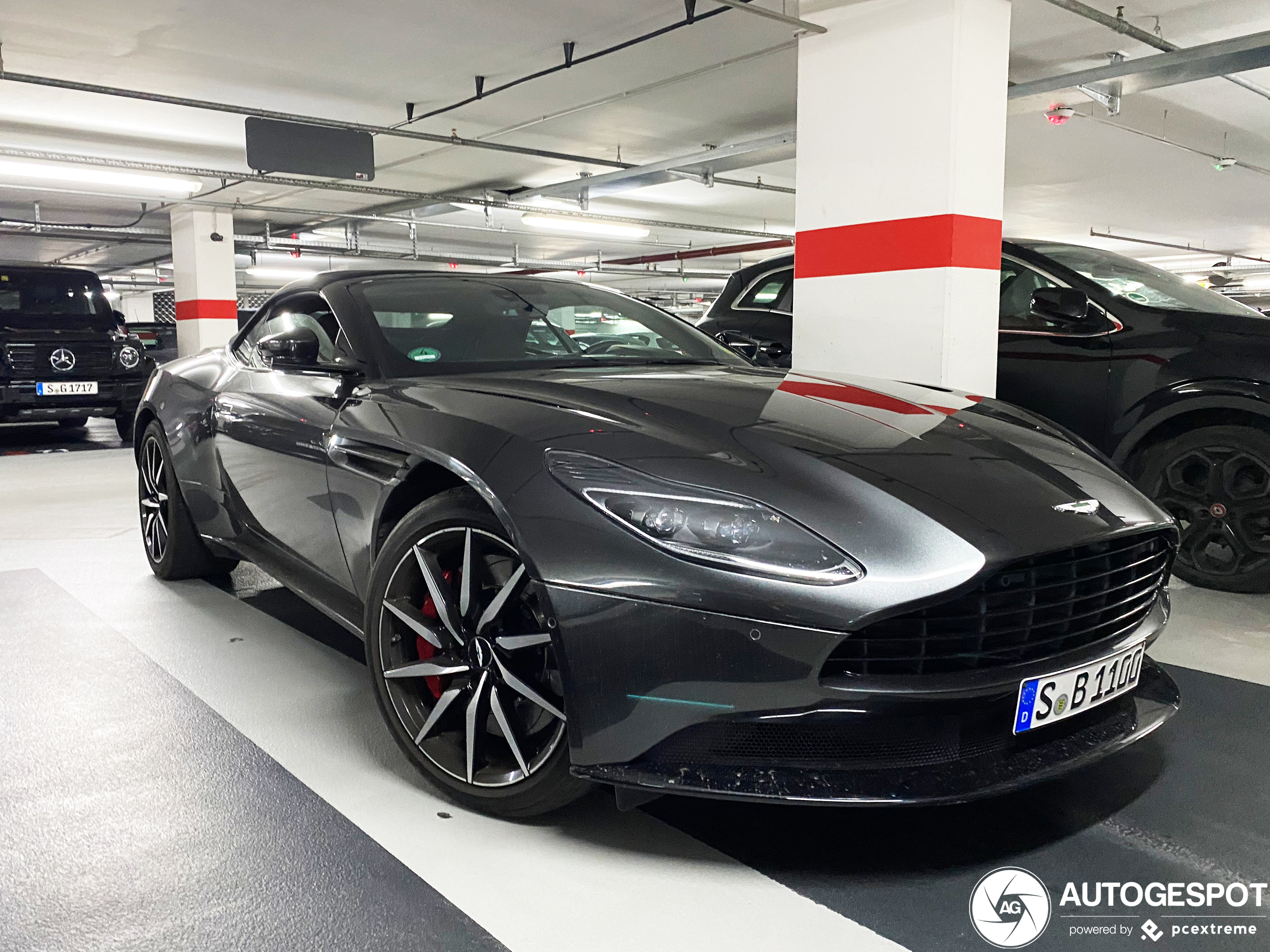 Aston Martin DB11 V8 Volante