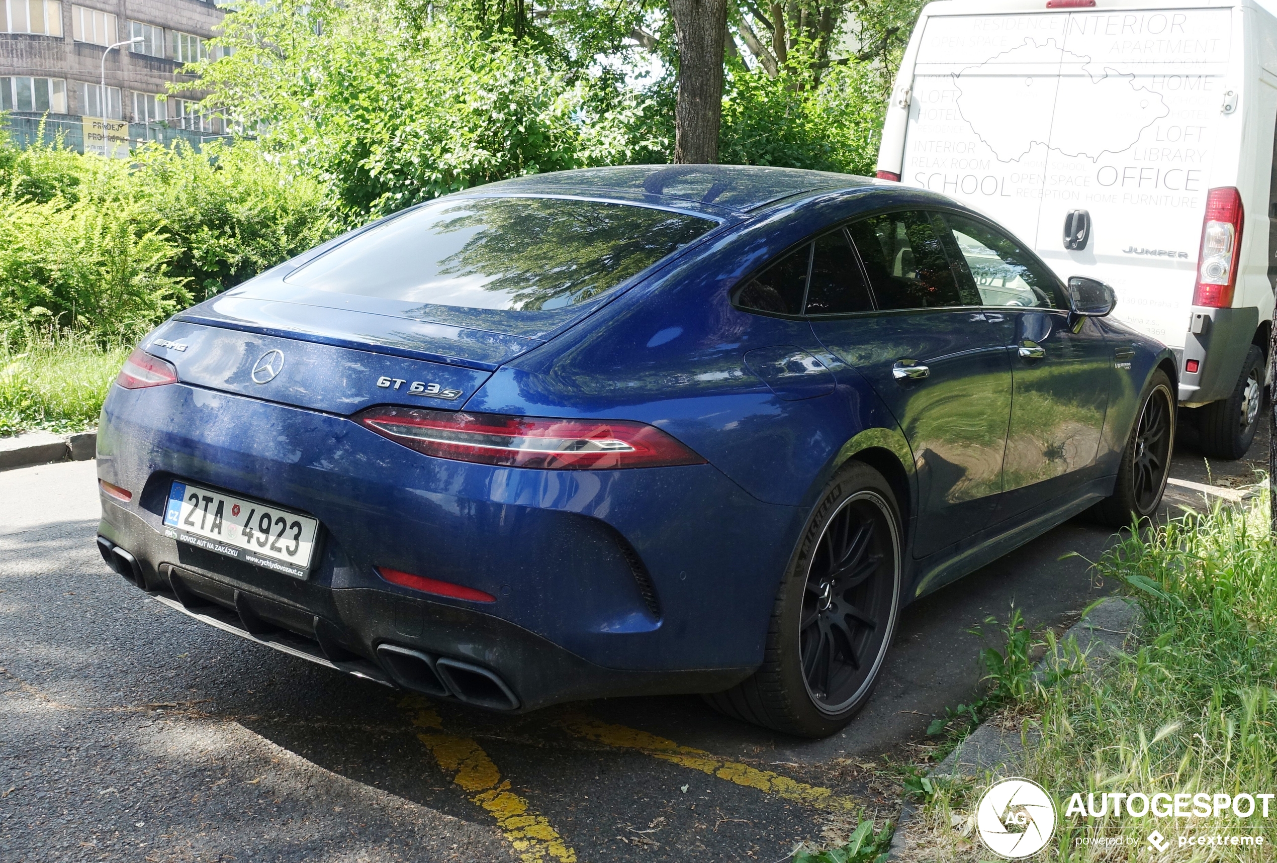 Mercedes-AMG GT 63 S X290