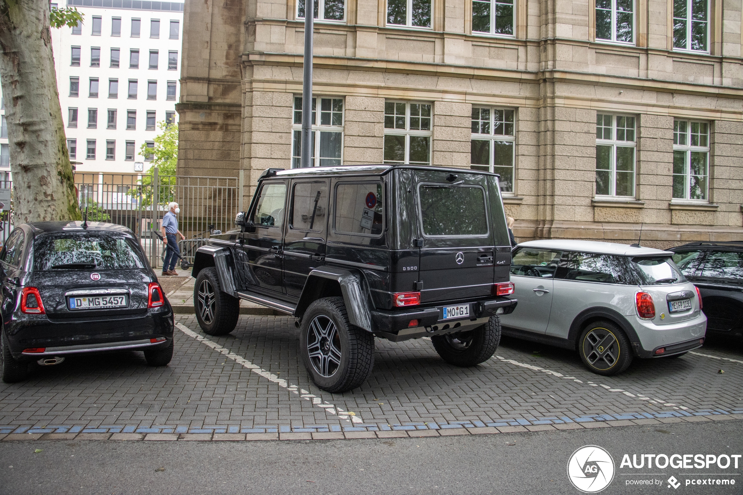 Mercedes-Benz G 500 4X4²