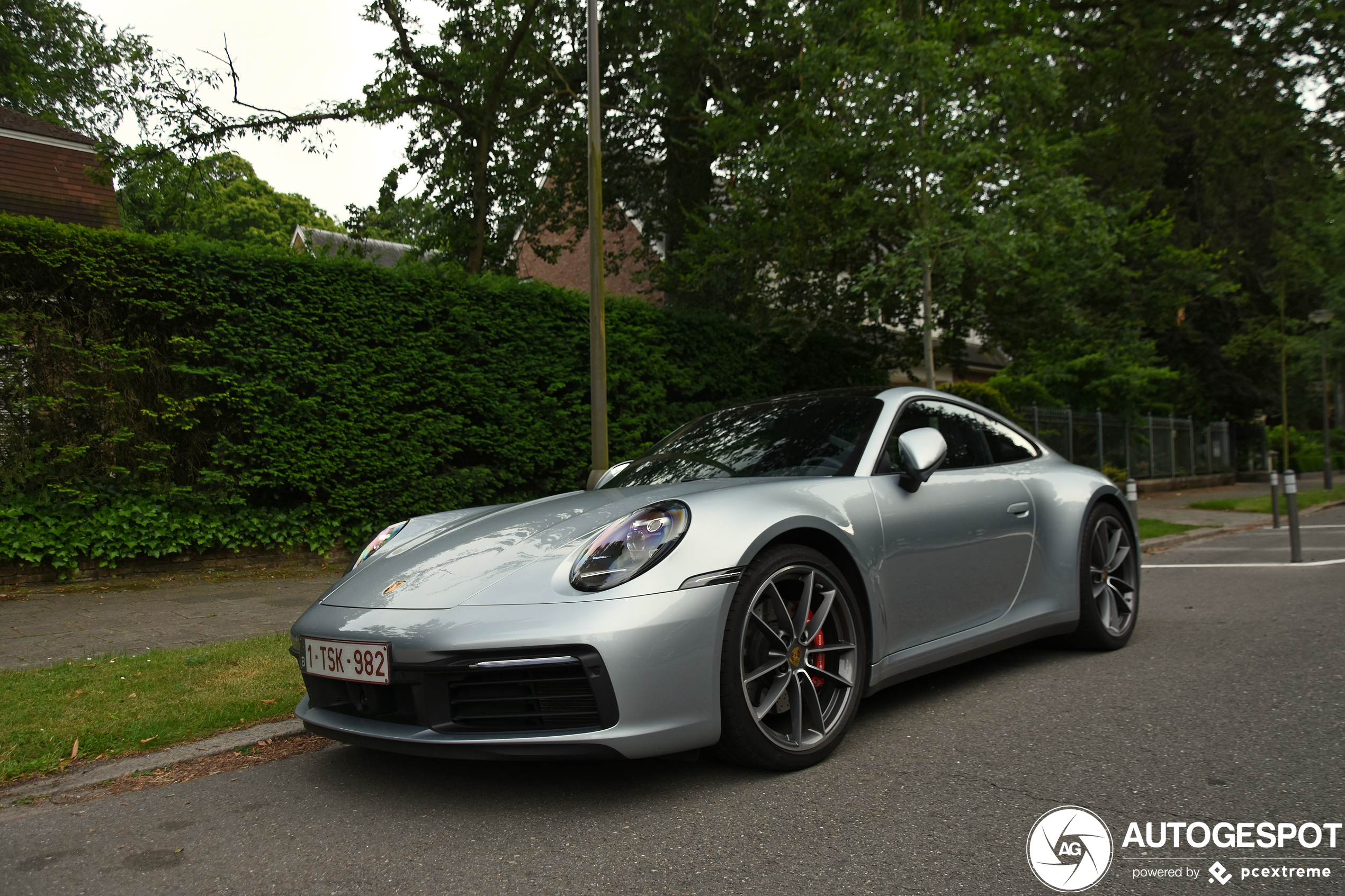 Porsche 992 Carrera 4S