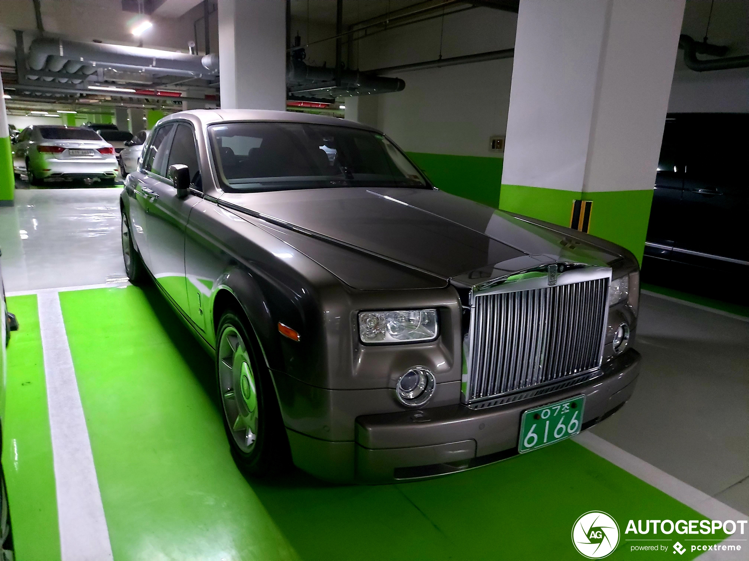 Rolls-Royce Phantom