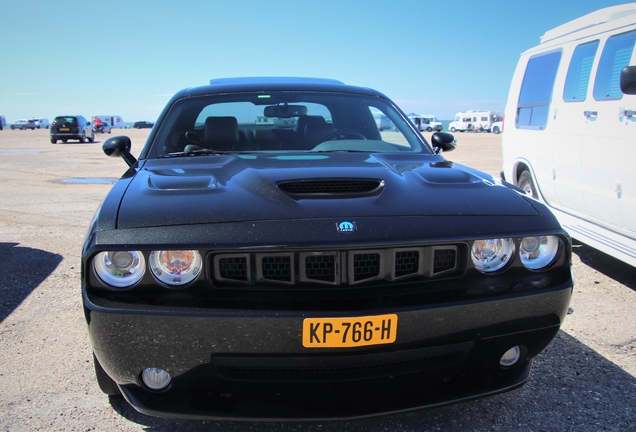 Dodge Challenger SRT-8 Mopar Tuning