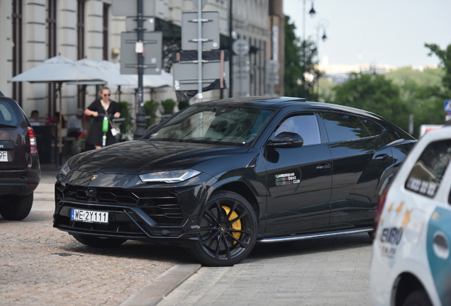 Lamborghini Urus