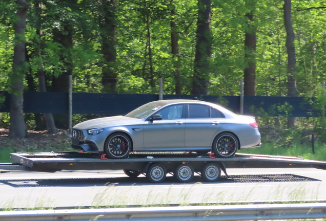 Mercedes-AMG E 63 S W213 2021