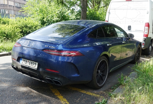 Mercedes-AMG GT 63 S X290