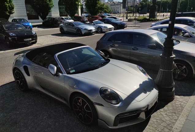 Porsche 992 Turbo S Cabriolet