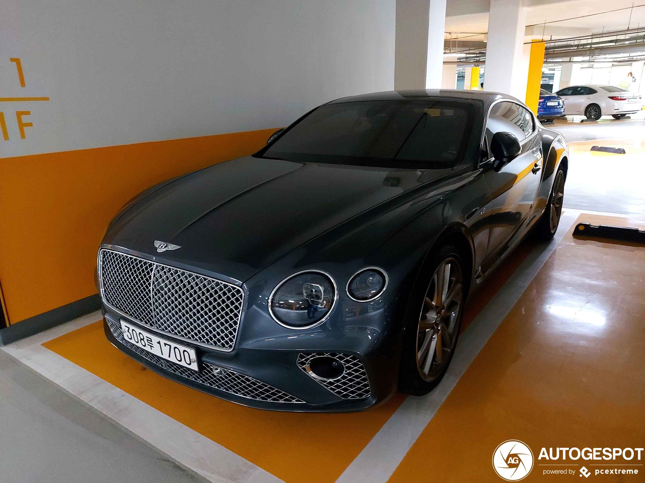 Bentley Continental GT V8 2020