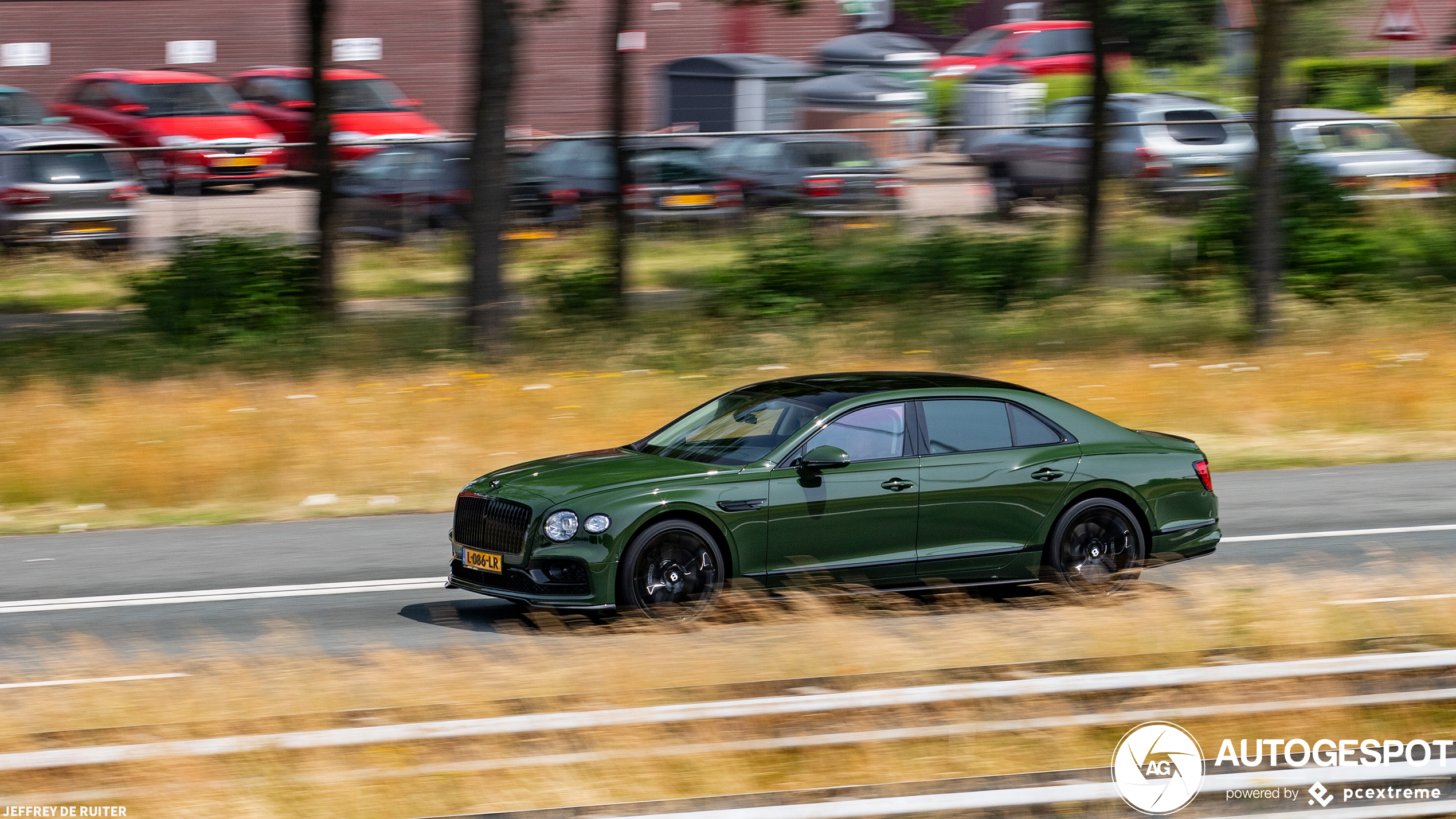 Bentley Flying Spur V8 2021