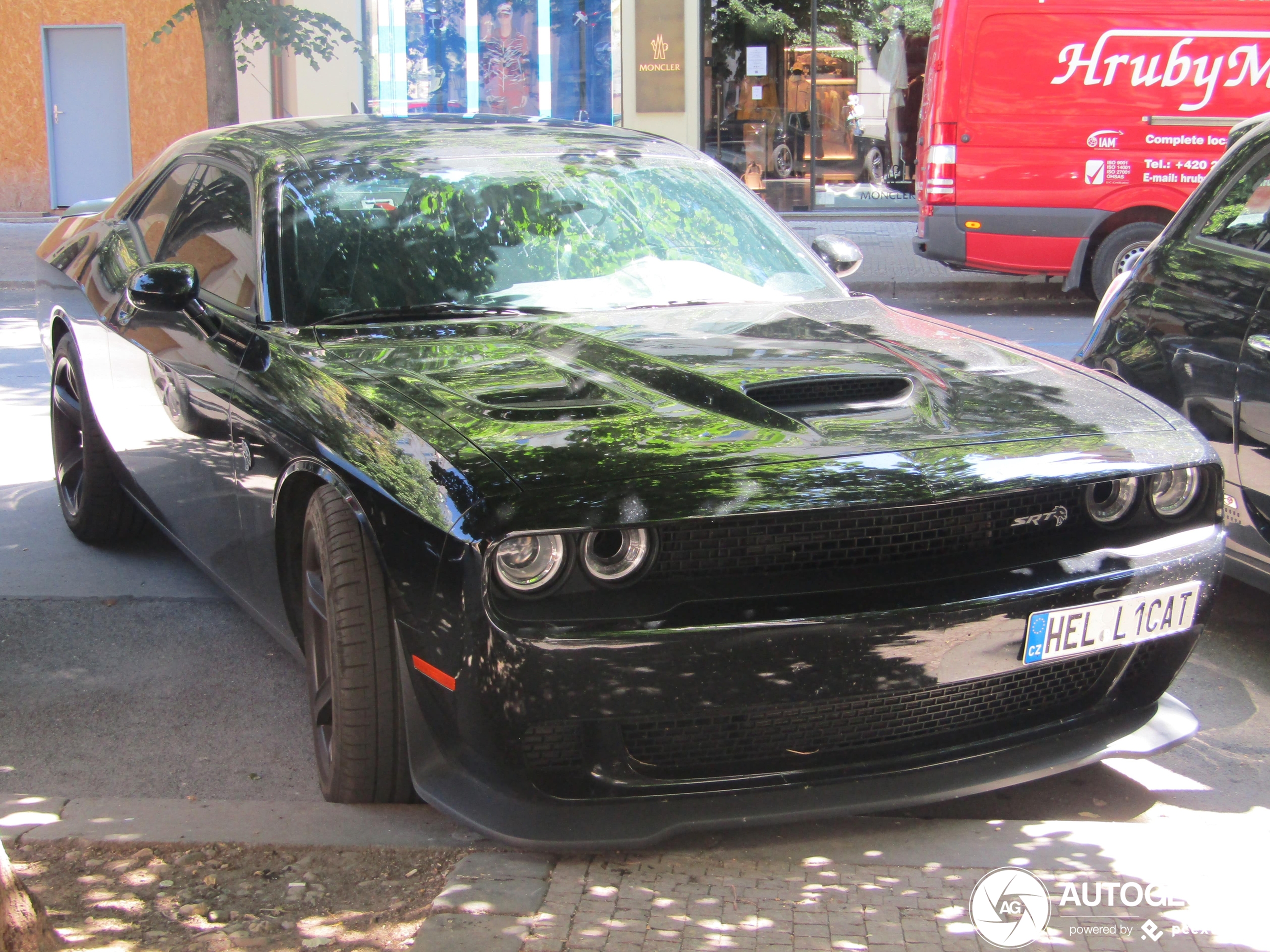 Dodge Challenger SRT Hellcat