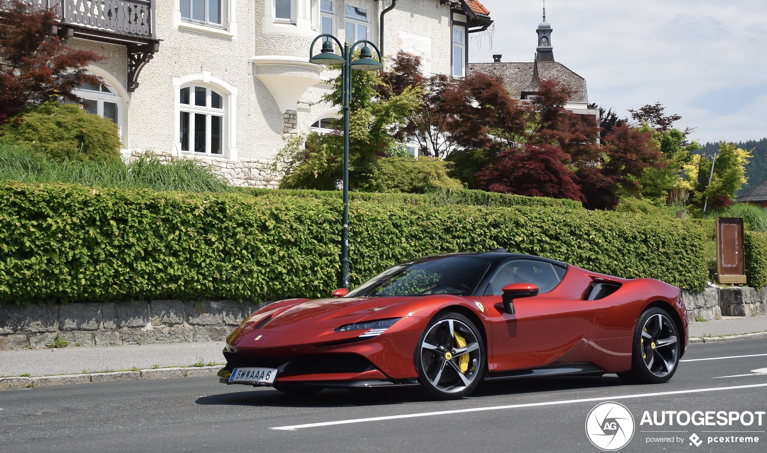 Ferrari SF90 Stradale