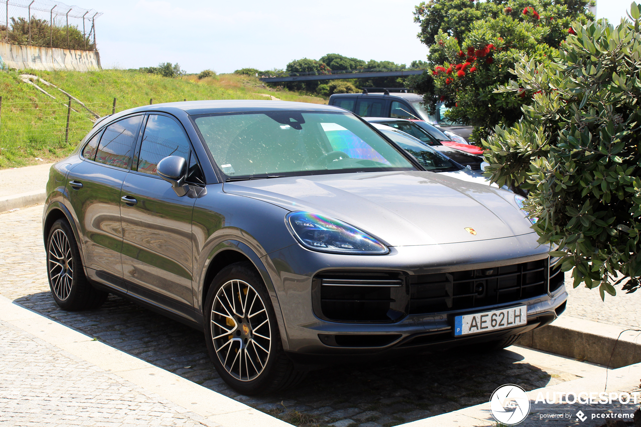 Porsche Cayenne Coupé Turbo S E-Hybrid