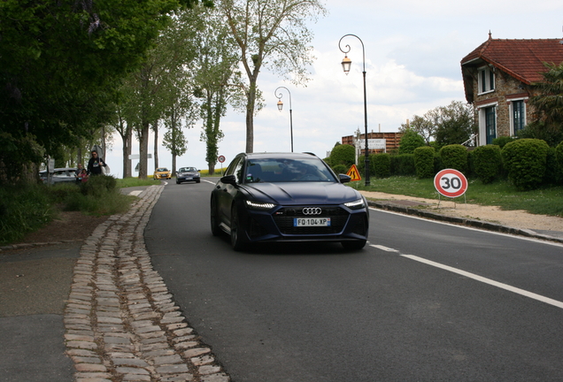 Audi RS6 Avant C8