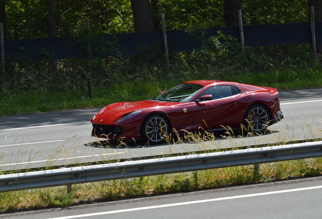 Ferrari 812 GTS