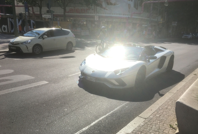 Lamborghini Aventador S LP740-4 Roadster