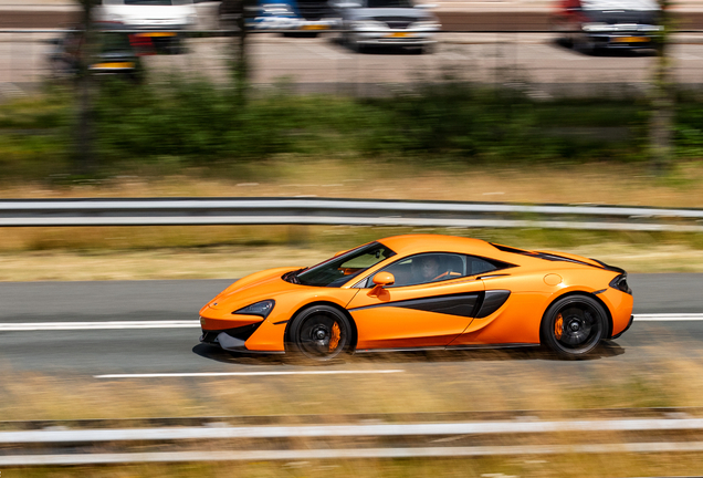 McLaren 570S