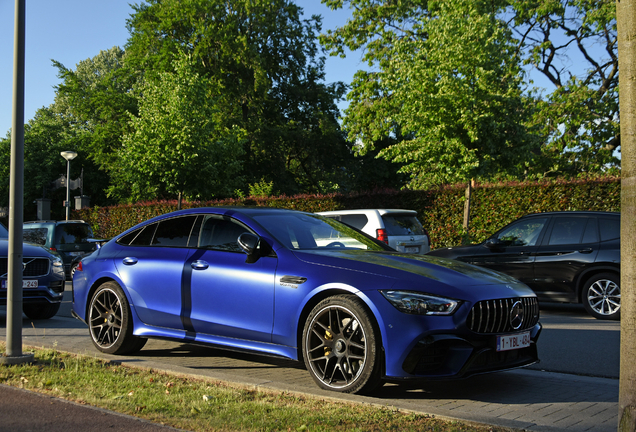 Mercedes-AMG GT 63 S X290