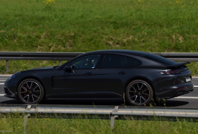 Porsche 971 Panamera GTS MkI