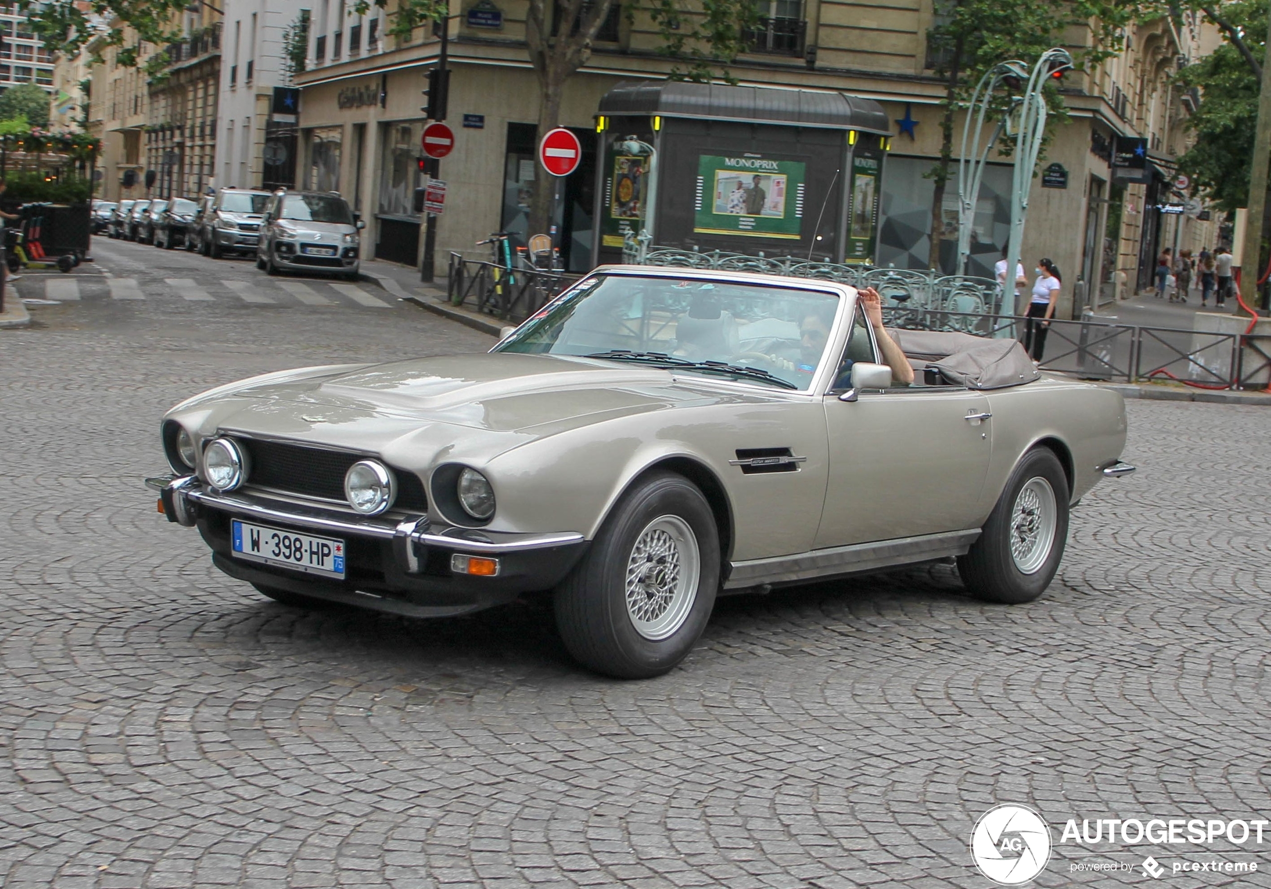 Aston Martin V8 Volante 1978-1990