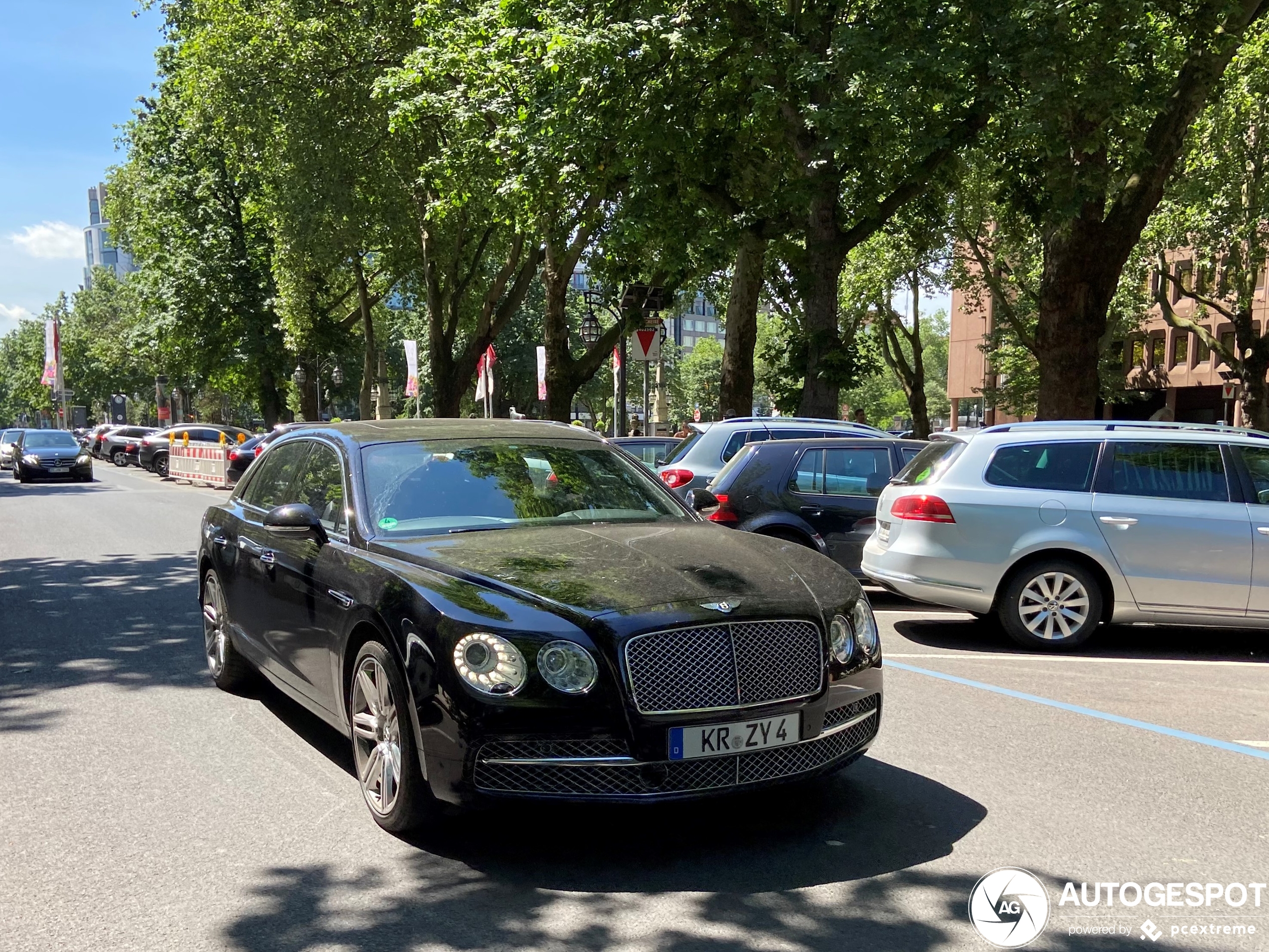 Bentley Flying Spur W12