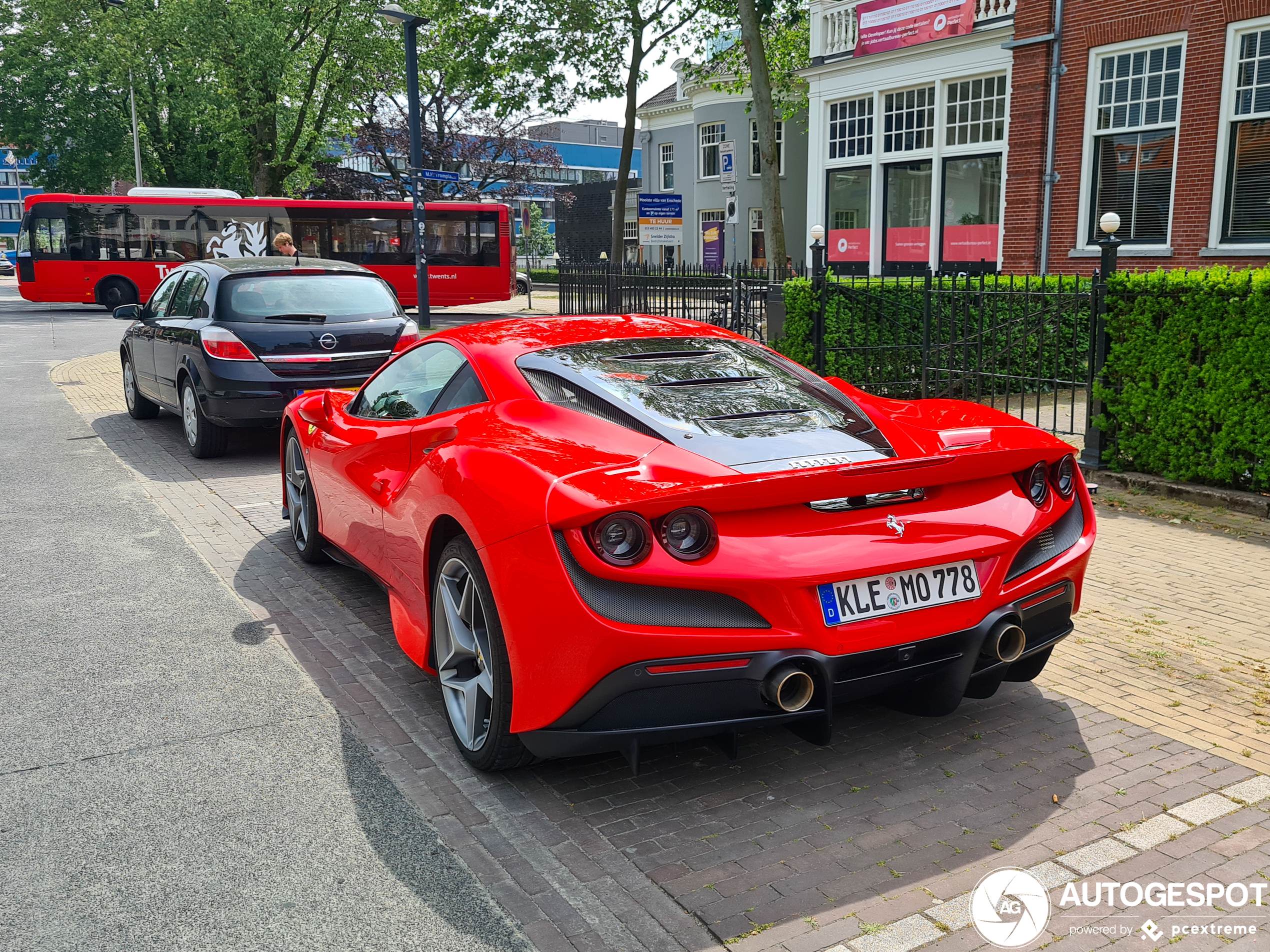 Ferrari F8 Tributo