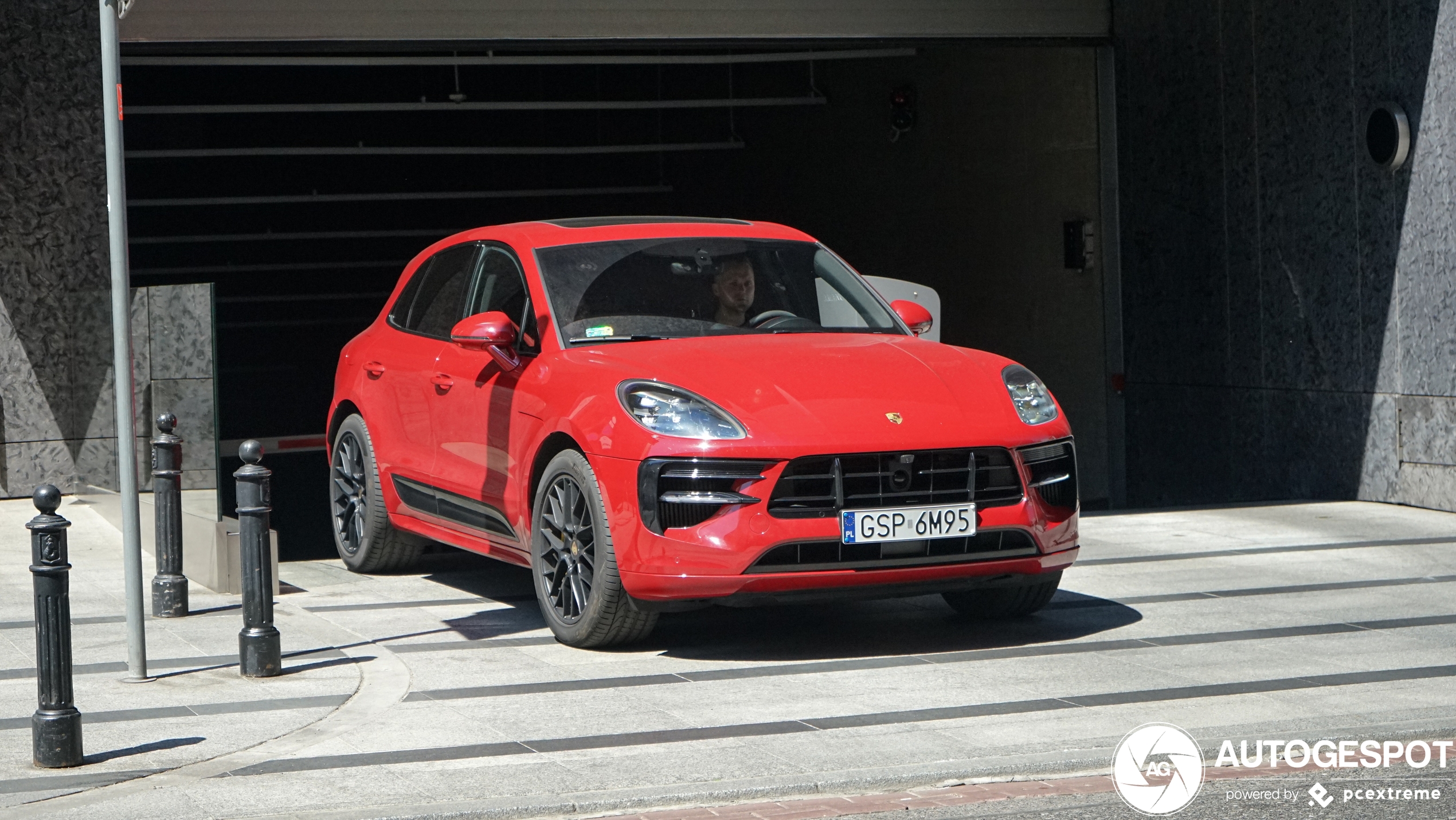 Porsche 95B Macan GTS MkII