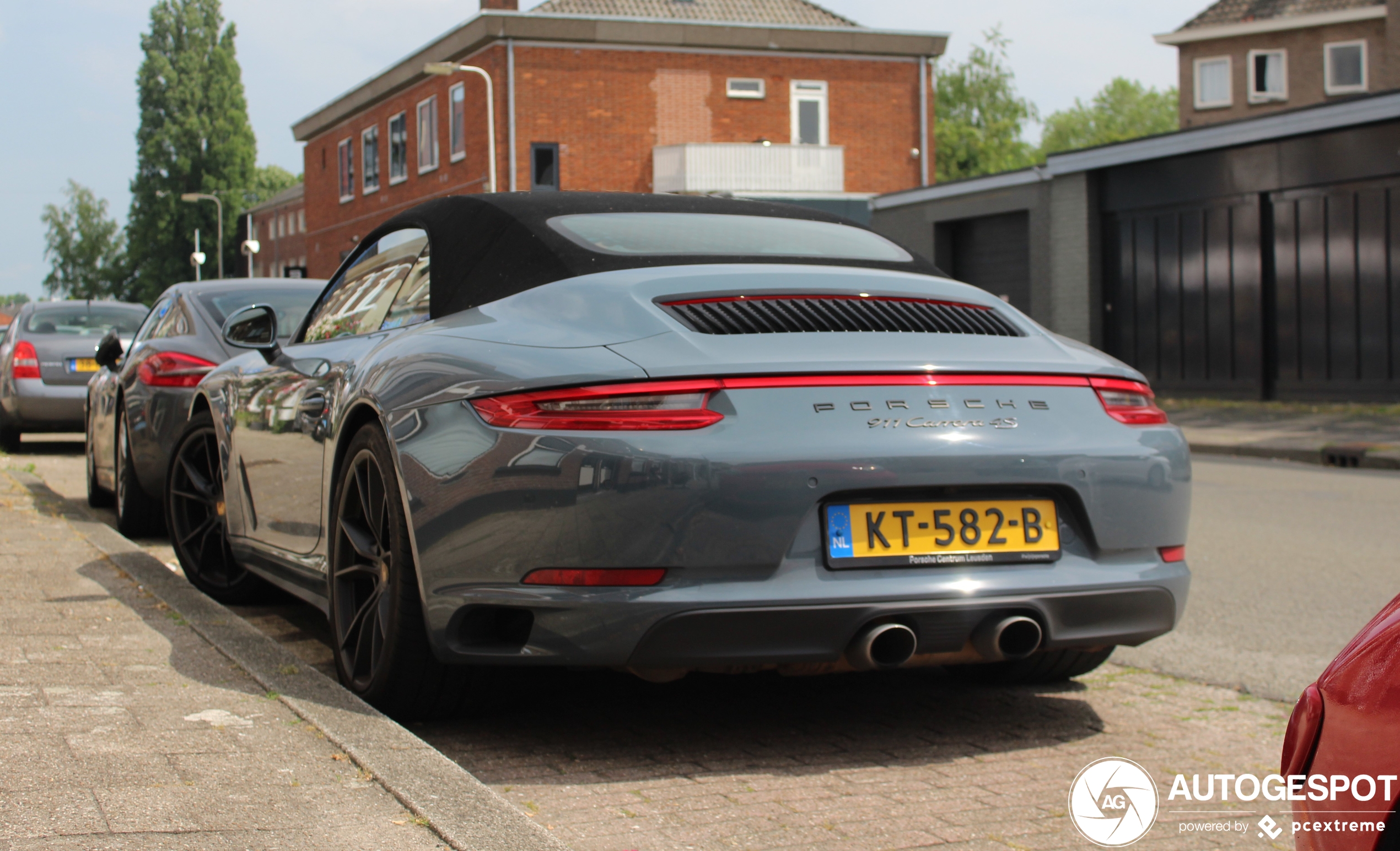 Porsche 991 Carrera 4S Cabriolet MkII