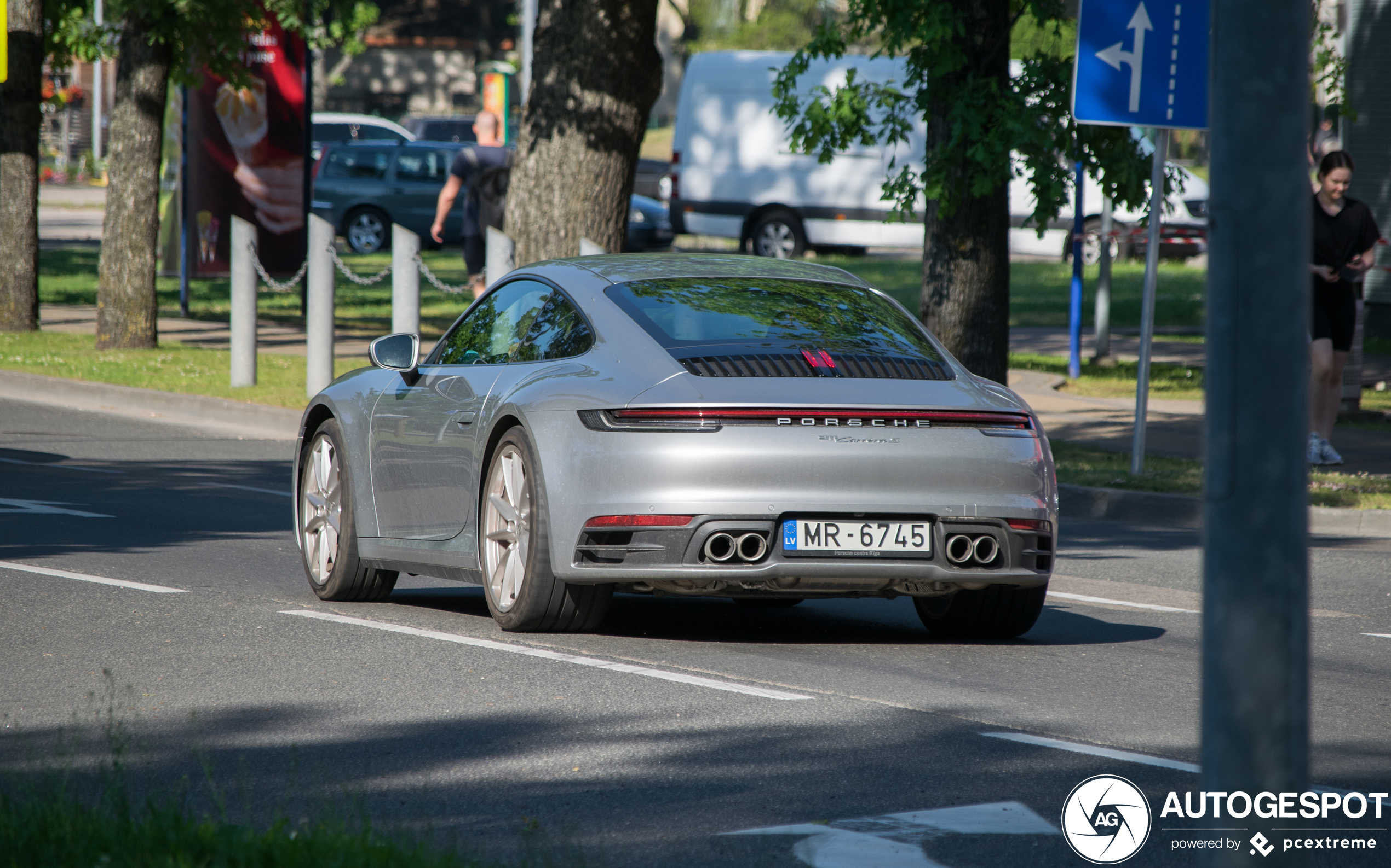 Porsche 992 Carrera S