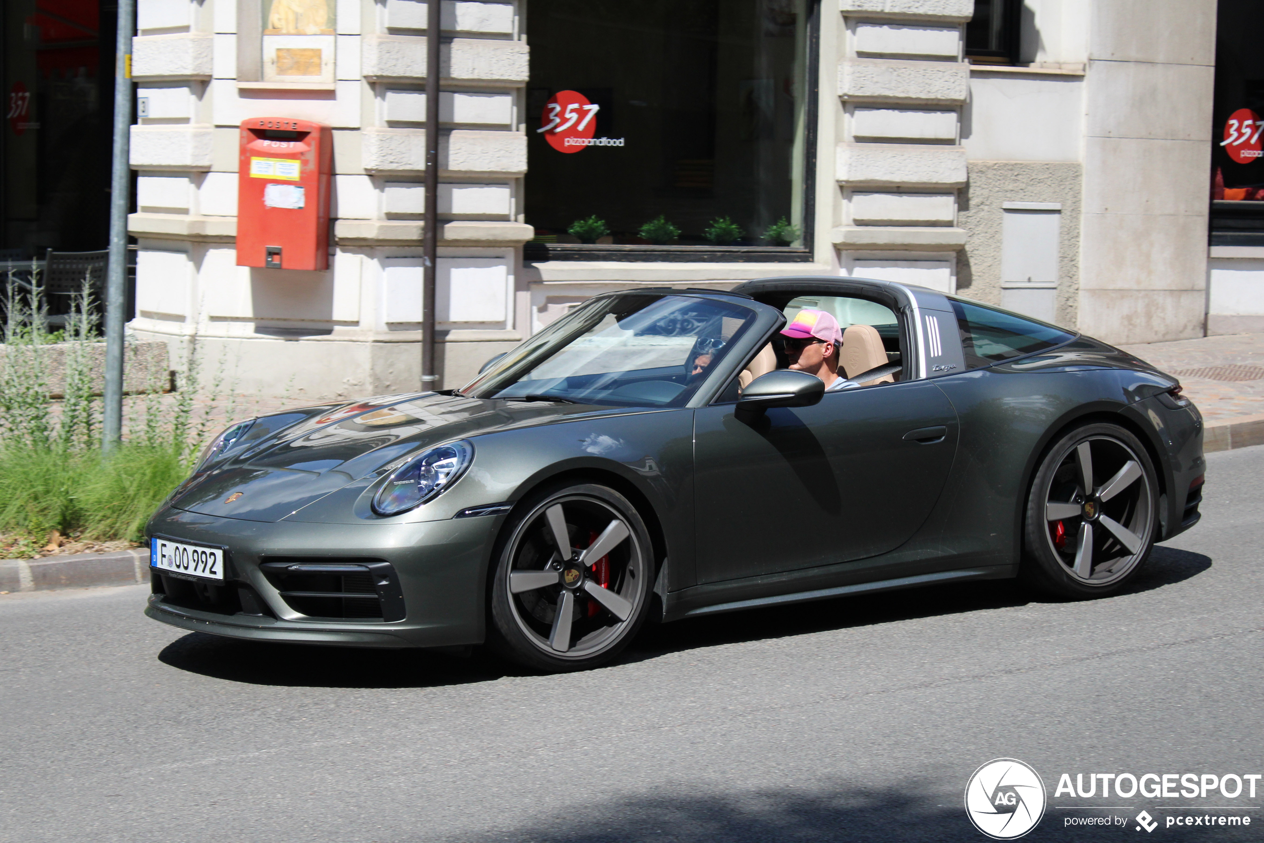 Porsche 992 Targa 4S