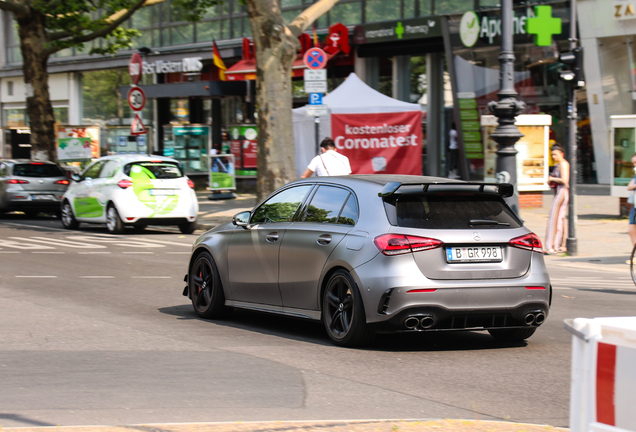 Mercedes-AMG A 45 S W177