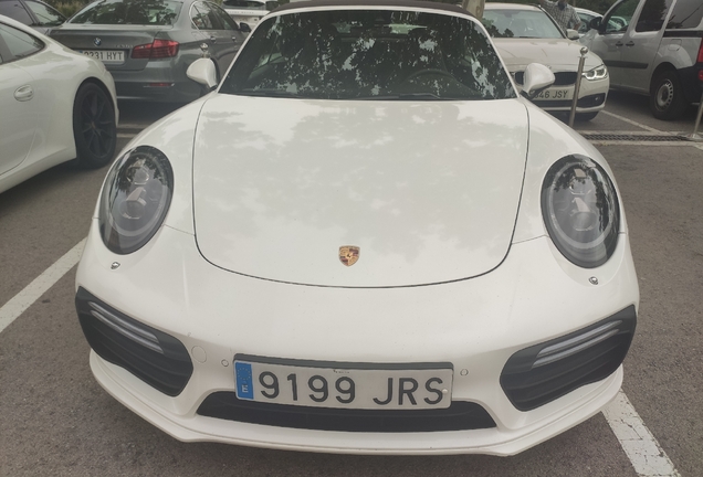 Porsche 991 Turbo S Cabriolet MkII