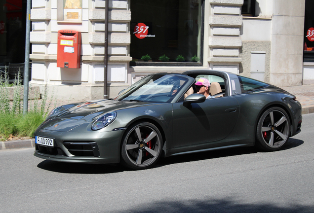 Porsche 992 Targa 4S