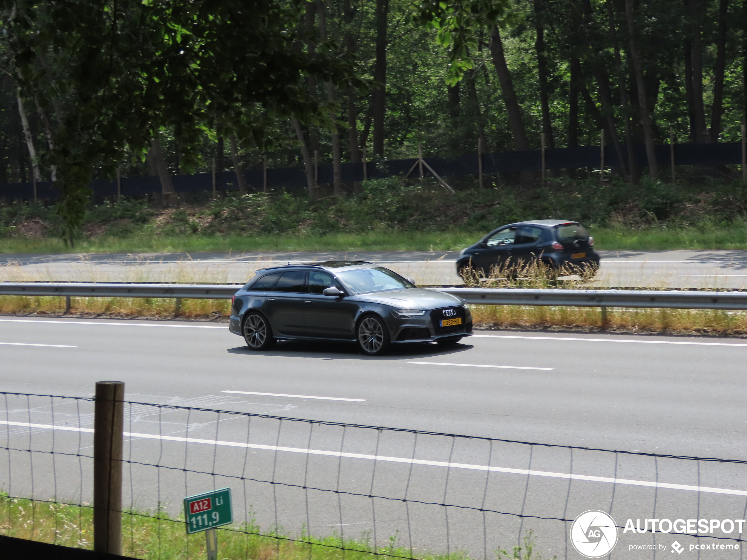 Audi RS6 Avant C7 2015