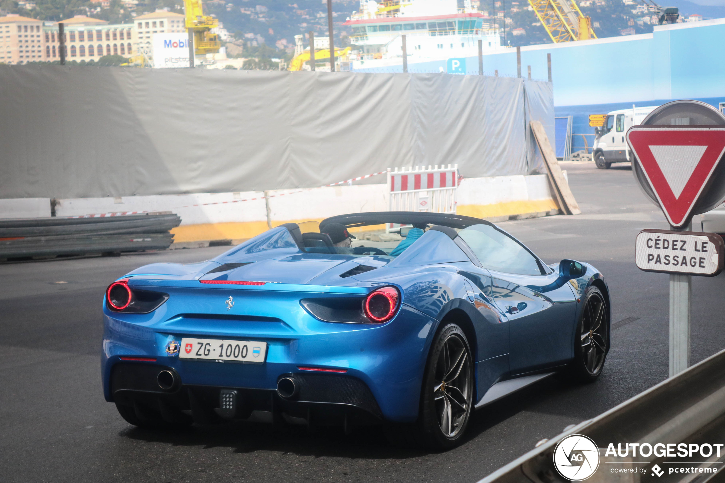 Ferrari 488 Spider