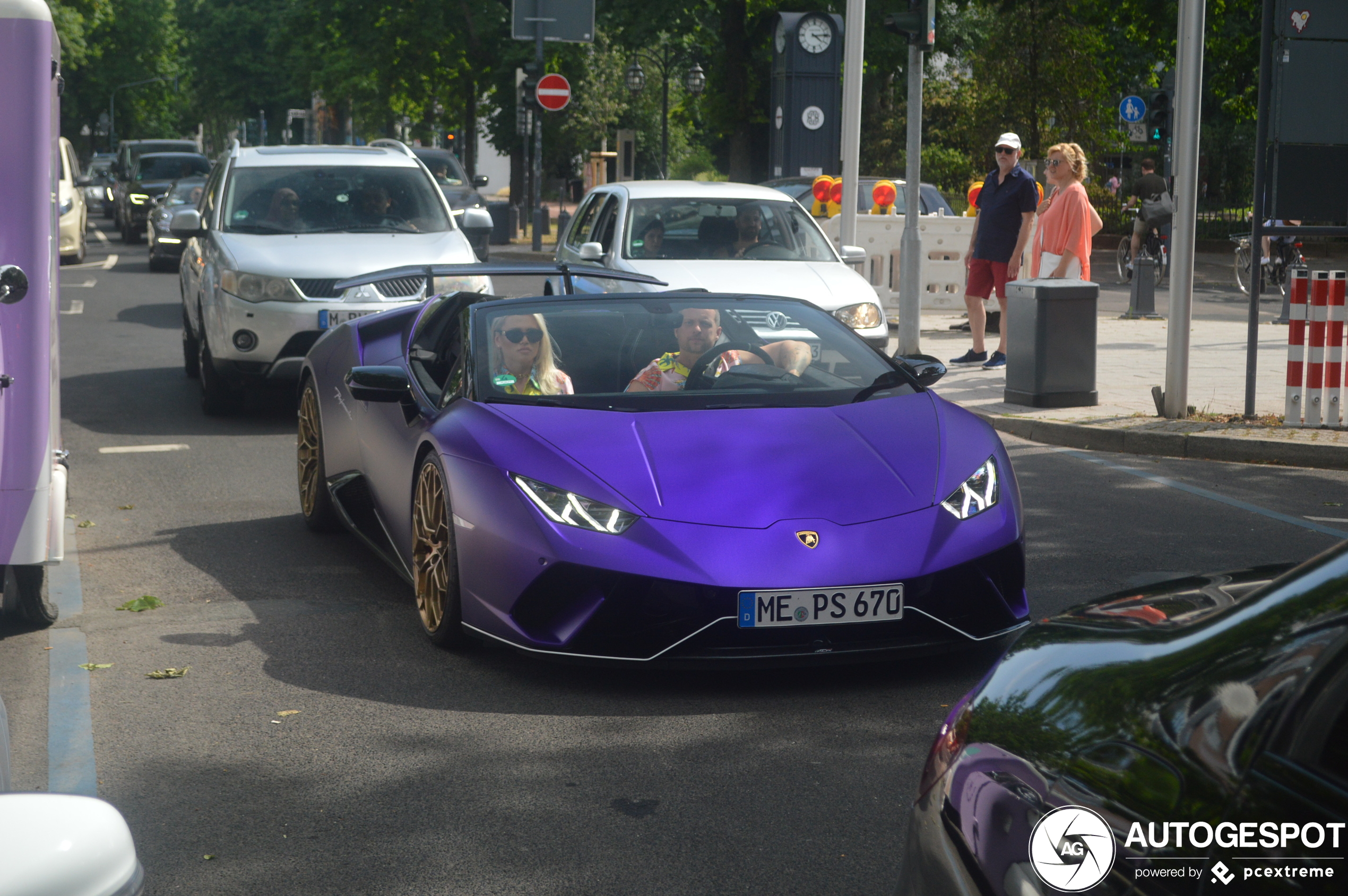 Lamborghini Huracán LP640-4 Performante Spyder