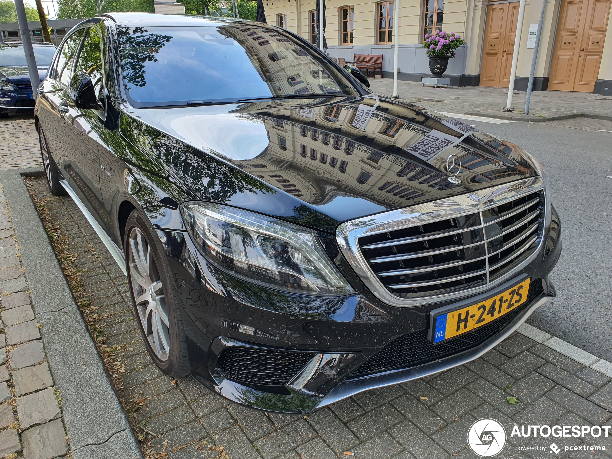 Mercedes-Benz S 63 AMG V222