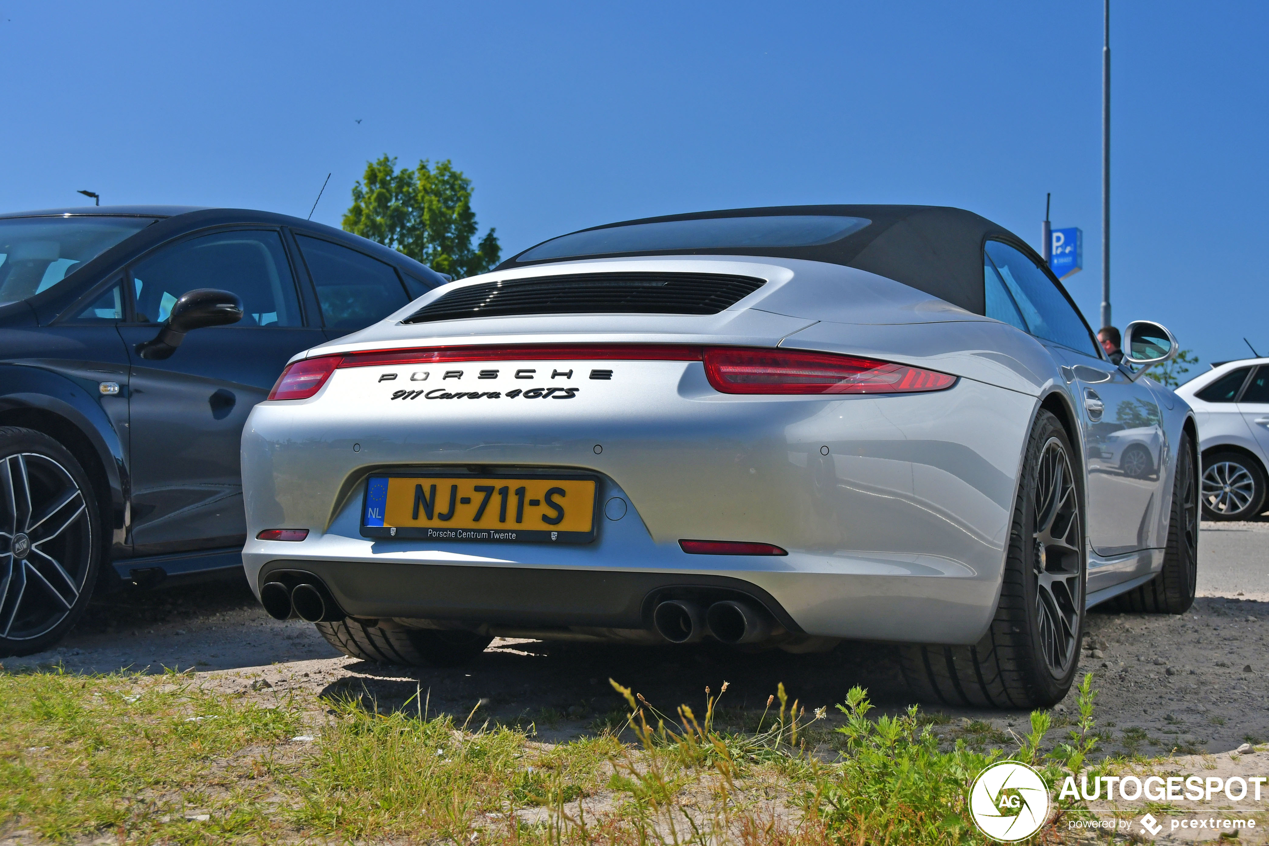 Porsche 991 Carrera 4 GTS Cabriolet MkI